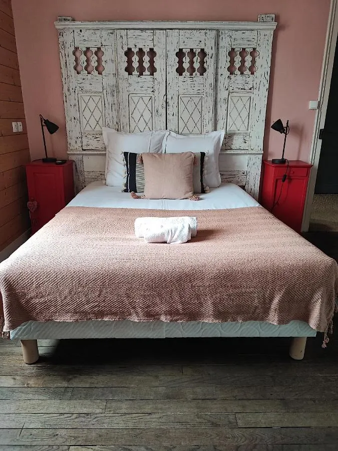 Guest house L'Ame Du Gourmand Bed & Breakfast Pontorson