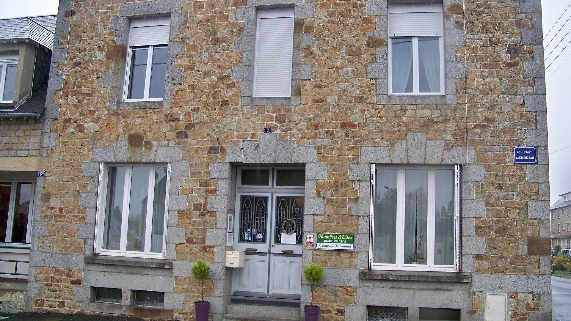 Hotel L'Ame Du Gourmand Pontorson 2*,  Francia